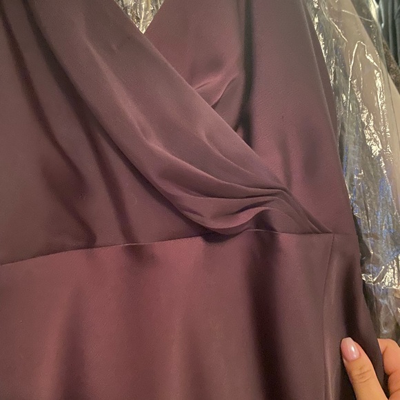 Long purple dress medium - Picture 5 of 7